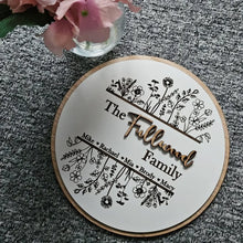 Load image into Gallery viewer, Personalised Family Botanical Oak Sign