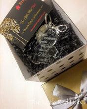 Load image into Gallery viewer, Daddy/Baby Shaped Keyring