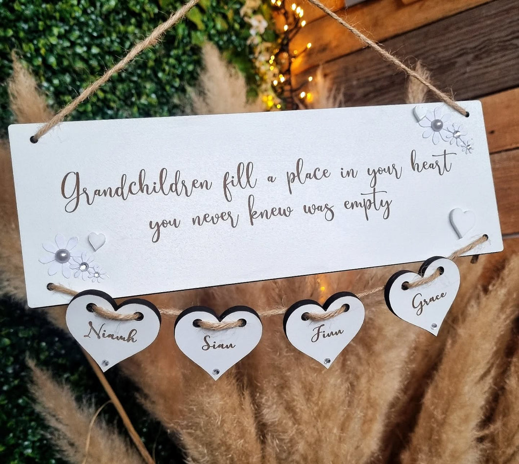 Grandchildren fill a place in your heart Plaque with hanging hearts